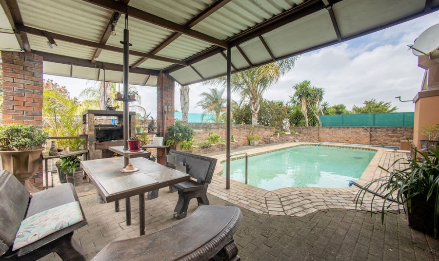 3 Bedroom Property for Sale in Chiselhurst Eastern Cape